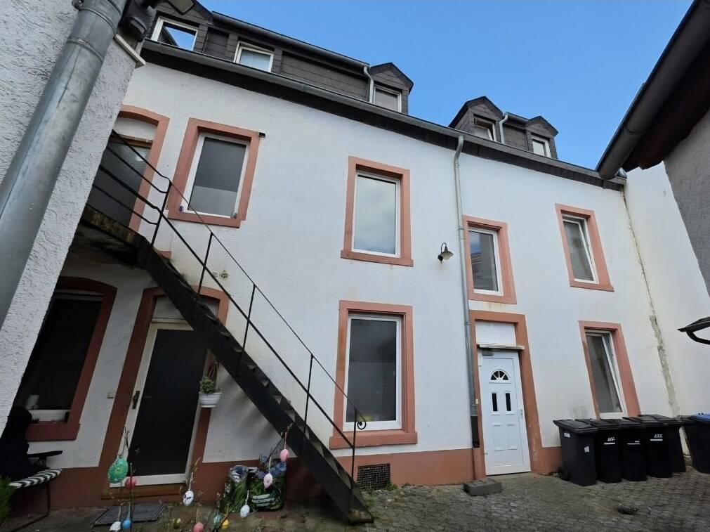 Investoren aufgepasst: MFH mit 16 Wohnungen, Glasfaser, neue Heizung Renditepotenzial bis 6,5 % – Trier – Vorschaubild 2