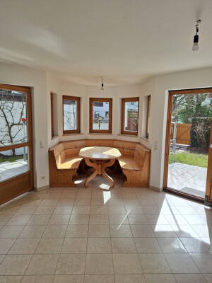 Lichtdurchflutete 3 Zi-Garten-Maisonette-Wohnung in ruhiger Lage – 81827 München – Vorschaubild 2