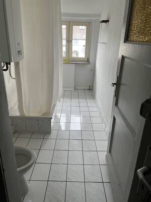 2,5-Zimmer-Wohnung – WG geeignet – sofort frei – 44147 Dortmund – Vorschaubild 2