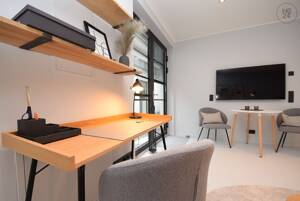 Wohlfühlen mit Atrium Terrasse, edlem Wohnambiente und Highspeed Internet - voll möbliert – 50827 Köln – Vorschaubild 7
