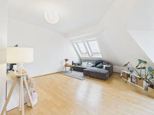 Stilvoll wohnen auf der Maschseeseite - großzügige 3-Zimmer-Wohnung mit Balkon – 30173 Hannover – Vorschaubild 3