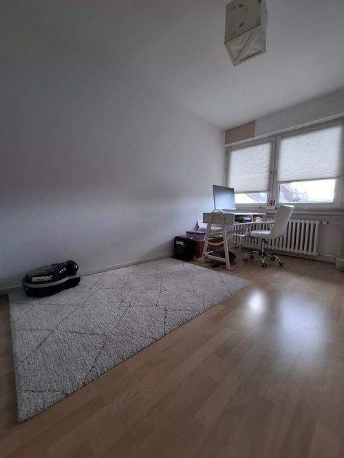 ** Ausschließlich für den 1-2 Personenhaushalt ab 45 Jahre! Helle 3 Zimmerwohnung mit Balkon in fußläufiger Entfernung zur Bonner Innenstadt** – Bonn – Vorschaubild 6