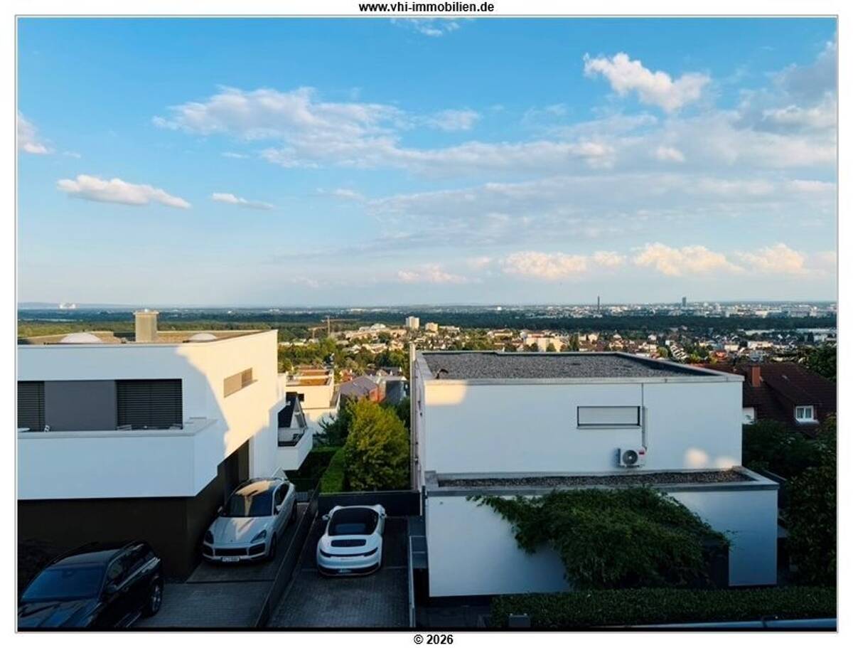 Mondäne, extravagant große und mit toller Fernsicht ausgestattete ETW- lassen Sie sich inspirieren ! – 60388 Frankfurt am Main – Bild 1 von 9