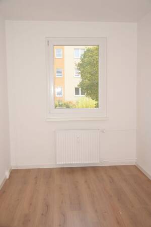 3-Raum-Wohnung mit Balkon – 4157 Leipzig – Vorschaubild 4
