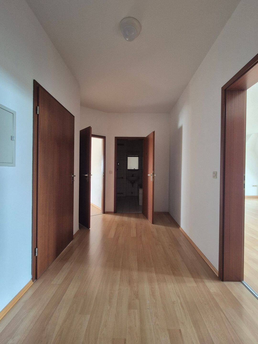 2 Zimmer DG-Wohnung mit Blick über Leipzig – Leipzig – Vorschaubild 7