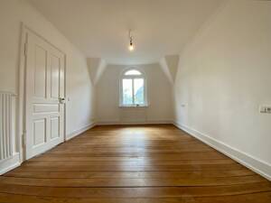 Exklusive 2-Zimmer-Altbauwohnung im Stuttgarter Süden – 70180 Stuttgart – Vorschaubild 3