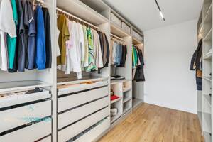 Luxus neu definiert - Exklusiv kernsaniertes Designerhaus mit Smart-Home & Premiumausstattung – 40489 Düsseldorf – Vorschaubild 8