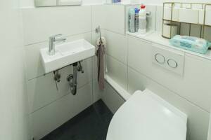 Attraktive 4-Zimmer-Eigentumswohnung mit Garage, großer Terrasse und Gartenzugang in Lierenfeld – 40231 Düsseldorf – Vorschaubild 9