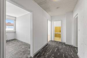 Sofort bezugsfrei: 2-Zimmer-Wohnung in ruhiger Wohnlage mit Potenzial – 85748 Garching bei München – Vorschaubild 3