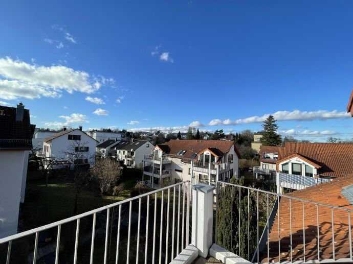Sonnige und ruhige 4,5-Zimmer-Etagenwohnung mit Balkon in Reutlingen Schafstall zu vermieten – Reutlingen – Vorschaubild 9