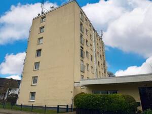 Vier-Zimmer-Eigentumswohnung mit Balkon und Aufzug in Bremen – 28755 Bremen – Vorschaubild 2