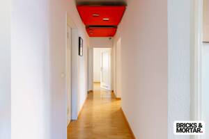 Wunderschöne 4-Zimmer-Wohnung im Charmanten Stühlinger - ideal für Investoren und Kapitalanleger. – 79106 Freiburg im Breisgau – Vorschaubild 2