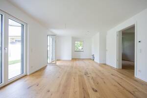 Sofort einziehen! Phantastische 3-Zimmer-Wohnung mit XXL-Garten im begehrten Waldperlach – 81739 München – Vorschaubild 4
