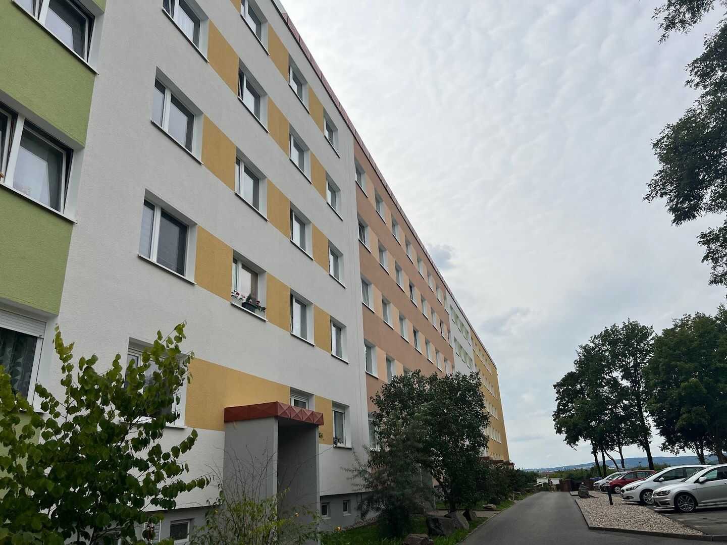 3-Zimmer-Wohnung mit Balkon sucht Lieblingsmieter – Chemnitz – Vorschaubild 2