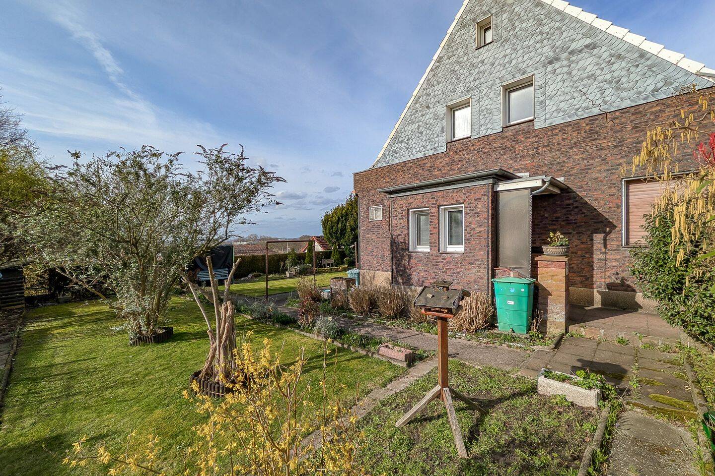 Doppelhaus - 2 Grundstücke - 4 Einheiten - 4 Garagen - Garten – Bochum – Vorschaubild 8
