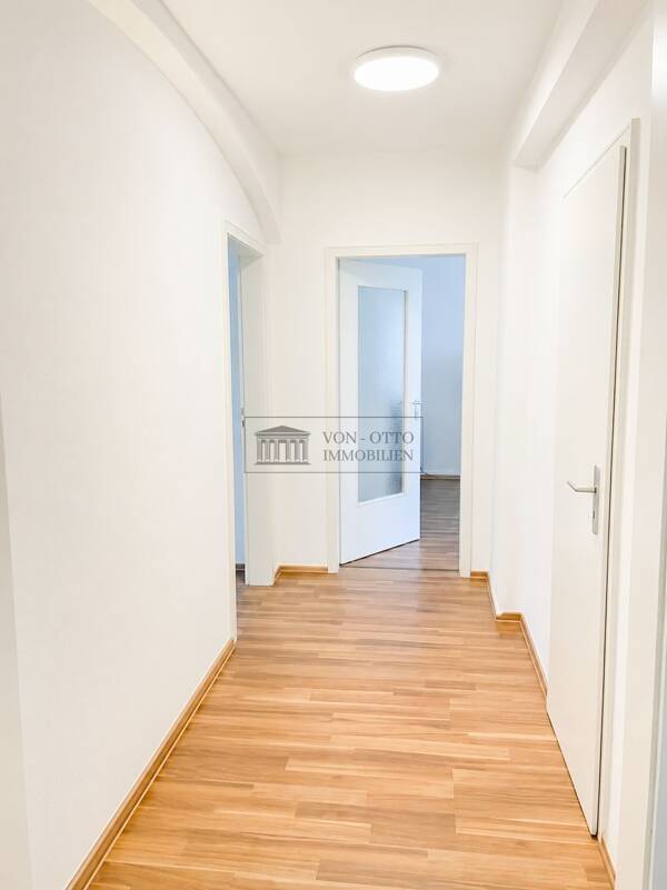 Etagenwohnung in 50676 Köln mit 70,01 m² kaufen