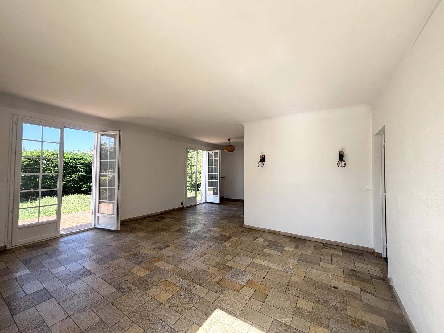 Maison 6 pièces 142 m² · à Eysines · 142 m² · 450 000 €