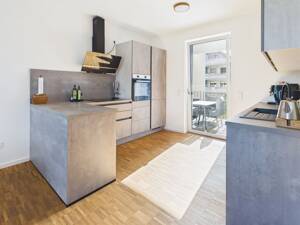 SCHWIND IMMOBILIEN - neuwertige 3-Zimmerwohnung mit Balkon, Fahrstuhl, Stellplatz und Einbauküche – 64295 Darmstadt – Vorschaubild 5