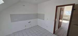 GELEGENHEIT!!! TOP RENOVIERTE 3 ZIMMER DACHGESCHOSS WOHNUNG in DUISBURG - RHEINHAUSEN - MITTE!!! – 47226 Duisburg – Vorschaubild 9