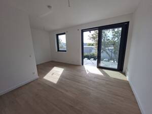 Erstbezug! Helle moderne 2 RWG mit Balkon und Lift zu vermieten! EBK möglich! – 1139 Dresden – Vorschaubild 2