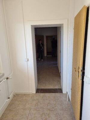 Große 4 Raumwohnung mit 2 Bädern und 2 Balkonen zum Wohlfühlen – 9123 Chemnitz – Vorschaubild 4