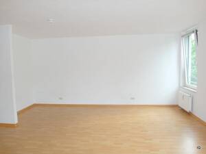 Ab Mitte September 2026: Singlewohnung im Waldschlösschenareal * neuer Laminatboden wird verlegt – 1099 Dresden – Vorschaubild 2