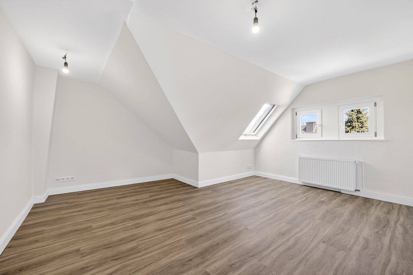 Charmante DG-Wohnung in einem atemberaubenden, denkmalgeschützten Altbau! – Trier – Vorschaubild 5