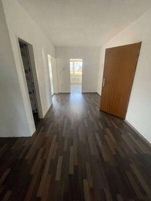 *zwei Monate mietfrei* Geräumige 5-Zimmer-Wohnung für Ihre Familie – 34125 Kassel – Vorschaubild 4
