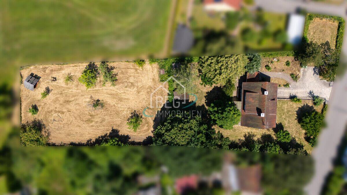 Wohnen mit Freiraum - Einfamilienhaus auf über 2.500 m² Grundstück – Waldenburg – Vorschaubild 2