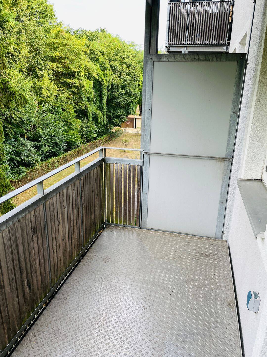 Gemütliche 2-Zimmer-Wohnung mit Balkon nahe Dutzendteich – Nürnberg – Vorschaubild 3