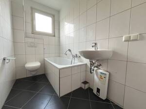 Renovierte 3-Zimmer-Etagenwohnung in Duisburg-Vierlinden – 47178 Duisburg – Vorschaubild 5