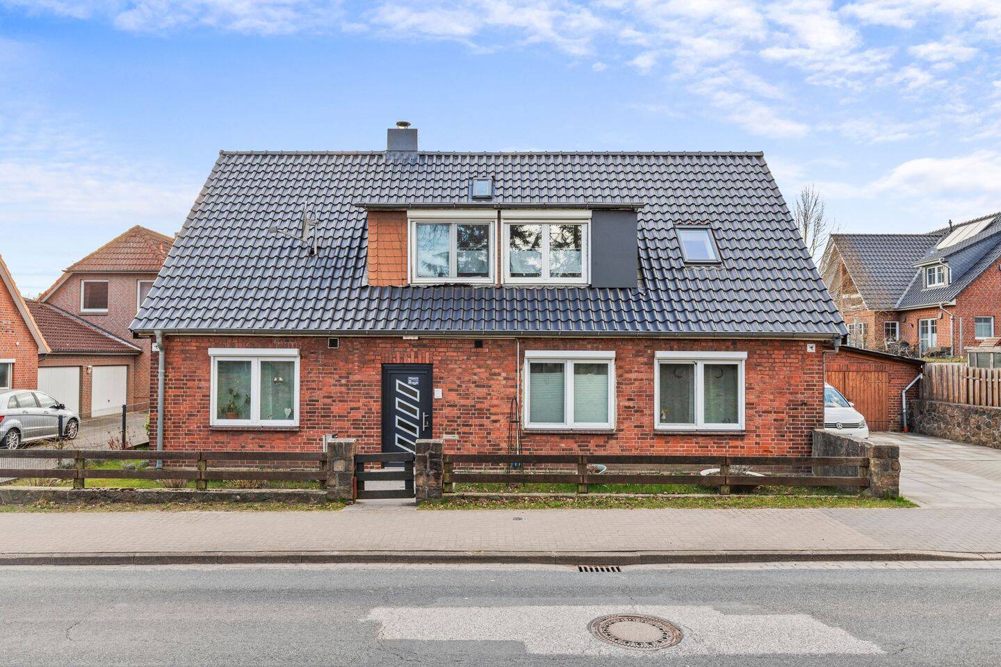 Ein Zuhause zum Ankommen und Wohlfühlen - Mit Gartenparadies und Pool – Winsen (Luhe) – Vorschaubild 4