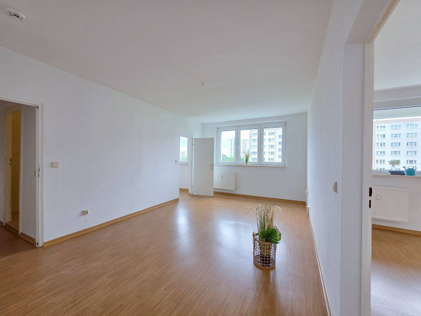 Die Uniklinik vor der Tür - die Innenstadt ganz nah... – Magdeburg – Vorschaubild 2