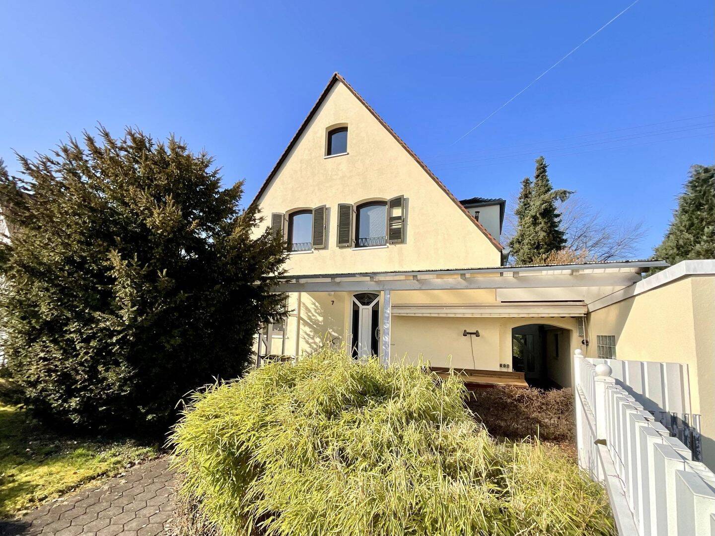 Einfamilienhaus in ruhiger Lage – Augsburg – Vorschaubild 2