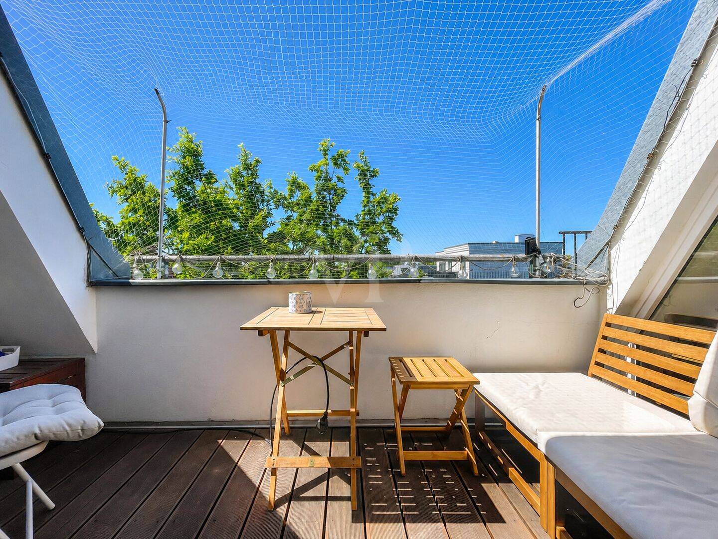 Charmante Dachgeschosswohnung in ruhiger Lage inkl. Stellplatz – Berlin – Vorschaubild 8