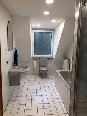 ETW GE Schalke 3,5 Zimmer DG Möntingplatz 2, am Park, Frei !!! – 45881 Gelsenkirchen – Vorschaubild 3
