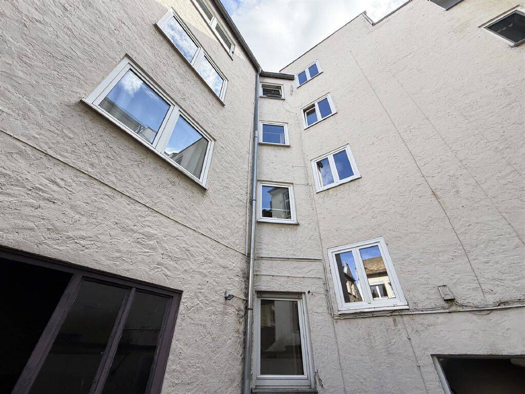Kapitalanlage in Bestlage von Mainz-Oberstadt: Großzügiges Mehrfamilienhaus mit 8 Einheiten und Entwicklungspotenzial – Mainz – Vorschaubild 7