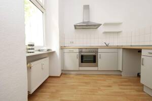 RUHIGER RÜCKZUGSORT IN BELIEBTER KIEZ-LAGE - NETTE COMMUNITY - BALKON MIT BLICK INS GRÜNE – 12047 Berlin – Vorschaubild 6