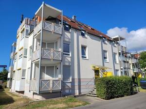 // Frisch renoviert - Balkon - Stellplatz TG - ruhige Lage // – 4158 Leipzig – Vorschaubild 2