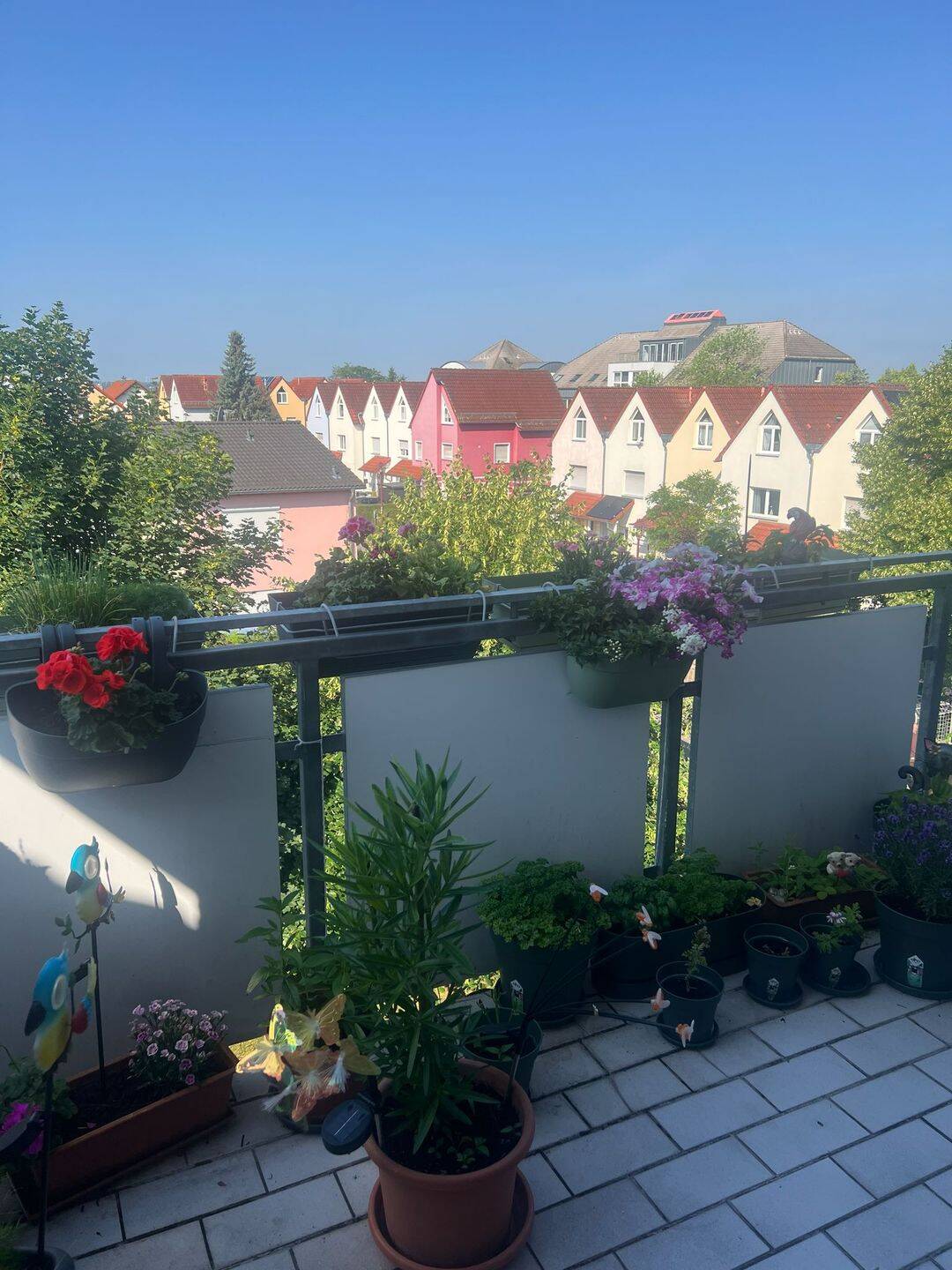 Großzügige Maisonettewohnung mit Terrasse, Duplex-Parker und hervorragender Infrastruktur in Erfurt – Erfurt – Vorschaubild 2