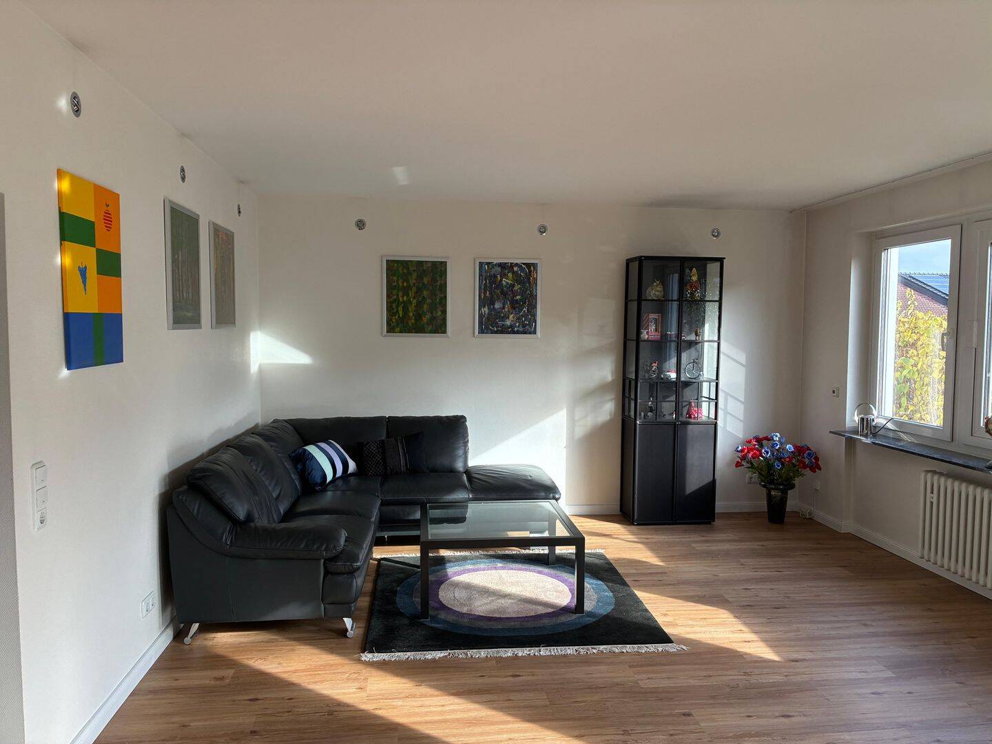 Hochwertig möblierte 2-Zimmer-Wohnung in Wiesbaden-Nordost – Wiesbaden – Vorschaubild 2