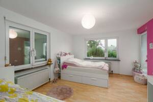 Zweifamilienhaus in gefragter Wohnlage! Wohnung im OG frei! – 97074 Würzburg – Vorschaubild 3