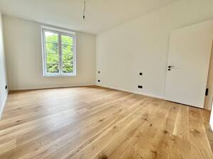 Familiengerecht und Stilvoll: Erdgeschoss mit Terrasse (Neubau-Erstbezug) im Schanzenviertel – 20357 Hamburg – Vorschaubild 3