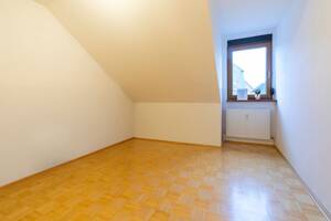 Provisionsfrei - Lichtdurchflutete Wohlfühlwohnung im Dachgeschoss – 74348 Lauffen am Neckar – Vorschaubild 5