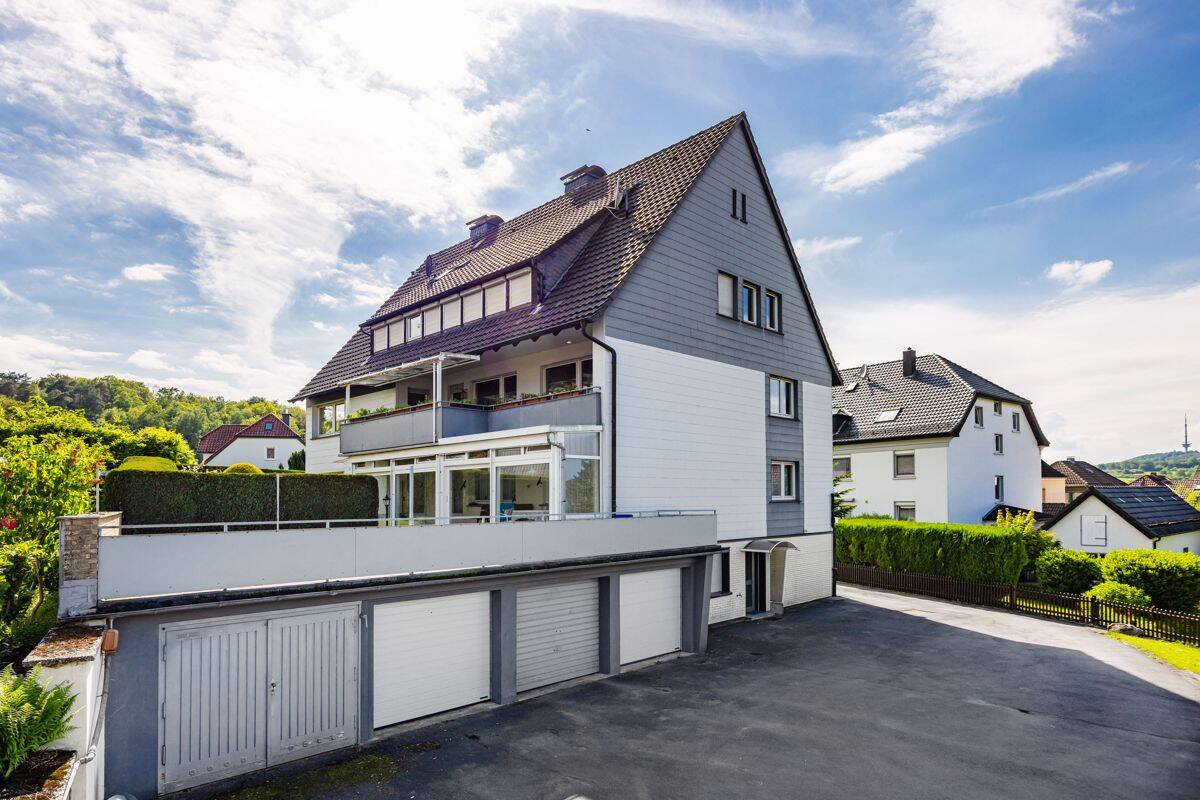 Gepflegtes Mehrfamilienhaus mit Entwicklungspotenzial – Bielefeld – Vorschaubild 3