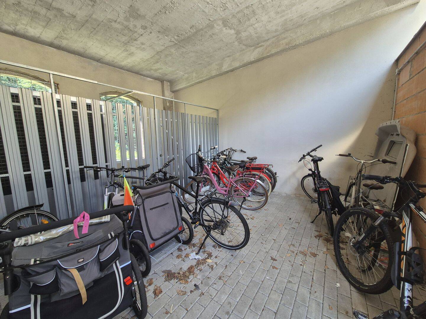 +++ Historischer Charme trifft modernen Wohnkomfort - 2-Zimmer-Wohnung in Dresden +++ – Dresden – Vorschaubild 8