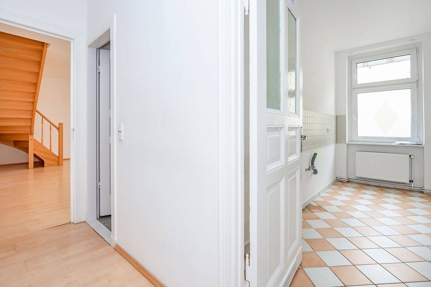 Extravagante Maisonette Wohnung mit 2 Balkonen ! – Berlin – Vorschaubild 4