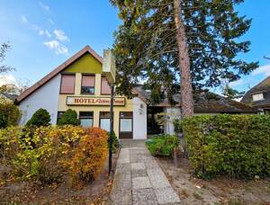 Seltene Investmentchance in Berlin-Gatow - Gastro, Gästezimmer und 12 Stellplätze *PROVISIONSFREI*
