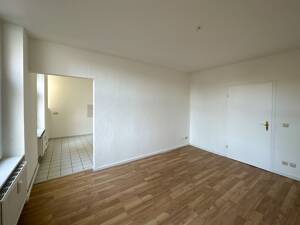 Ruhig gelegenes Kuschelnest mit Wannenbad – 39108 Magdeburg – Vorschaubild 4