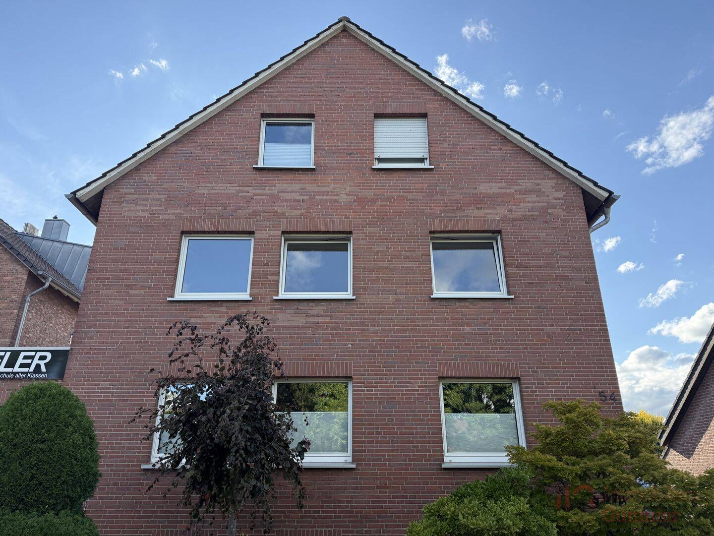 +++RESERVIERT+++IMMOBILIEN GUMNIOR präsentiert: frisch renovierte 3-Zimmer-Wohnung mit Garage